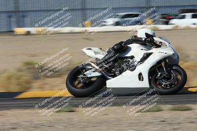 media/Oct-17-2024-Racers Edge (Thu) [[f51934c085]]/B Group/Session 4 (Turn 16)/